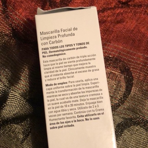 Marykay deep-cleansing charcoal mask - Picture 2 of 2